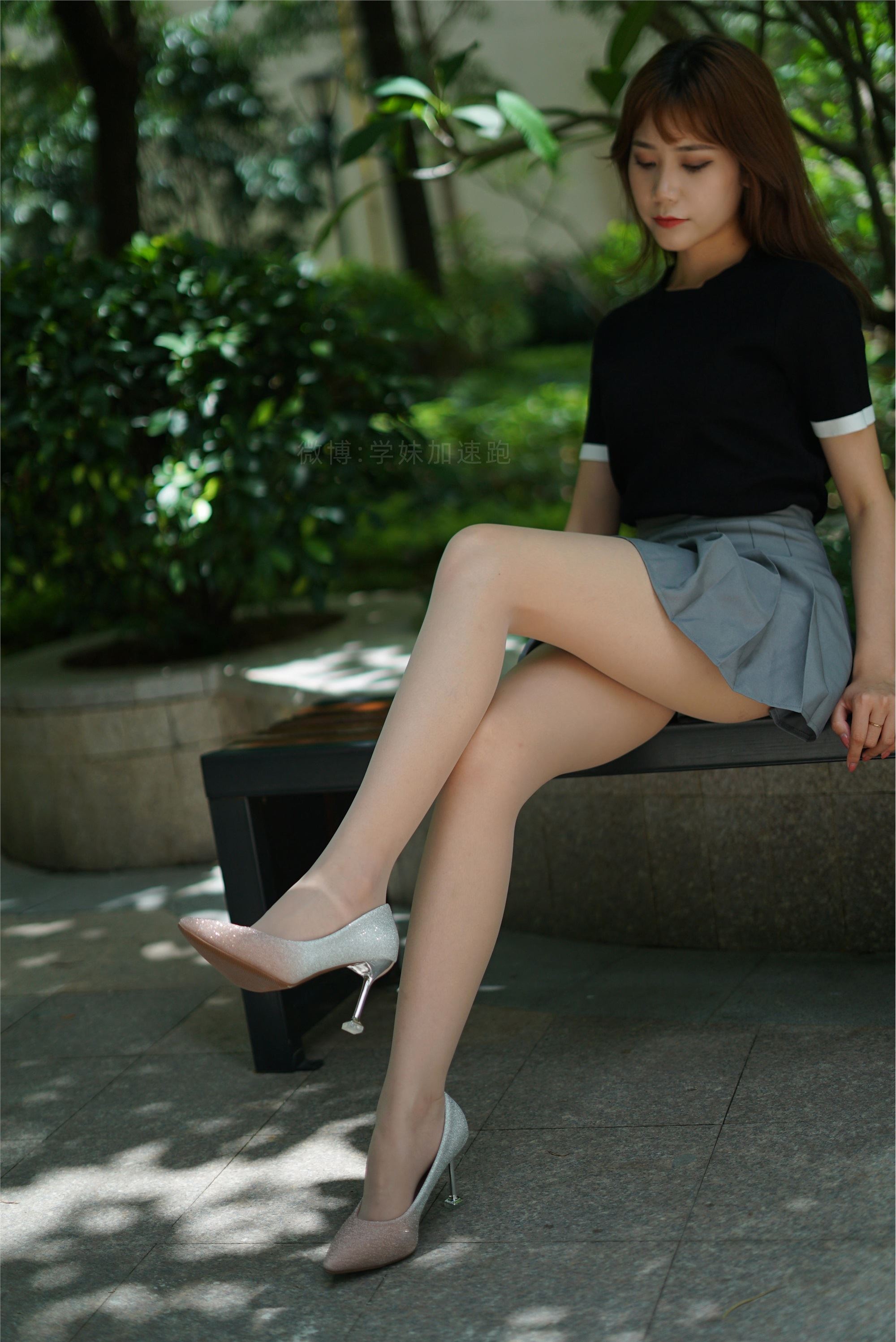 学妹加速跑 XM048《这天气看有点热-琪琪》